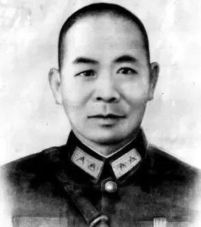 吴石将军墓前有了一座花墙 剧集热播引发敬仰